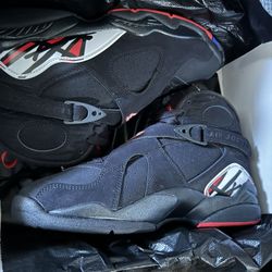 Jordan 8 Retro