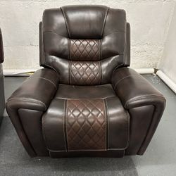Like New Leather Recliner 