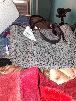 Guess Hand Bag With Extra Bag Inside