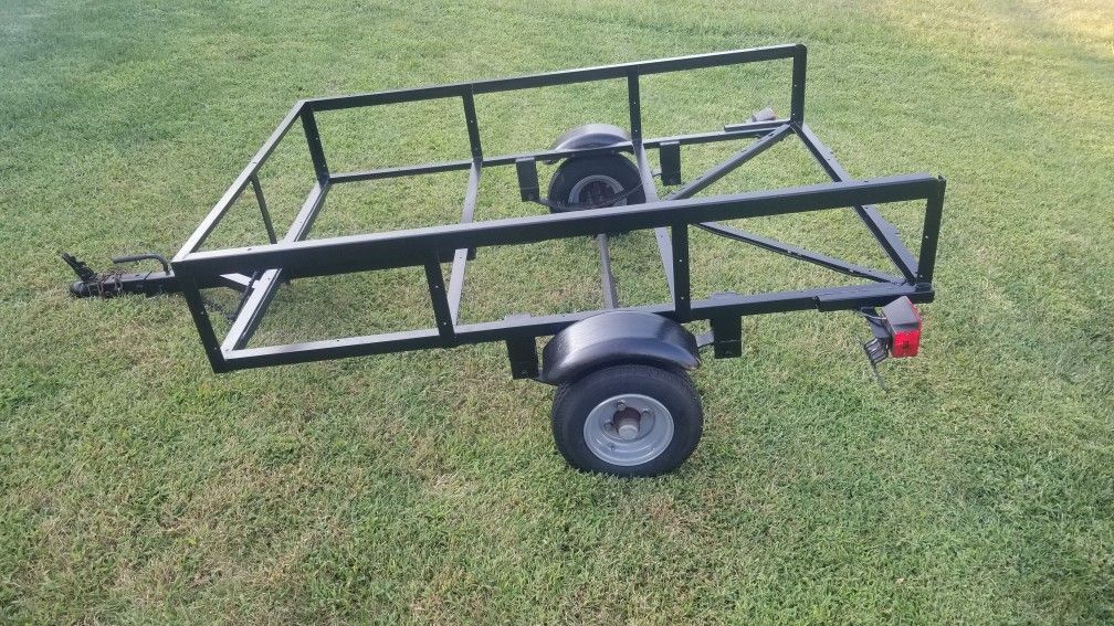 Utility Trailer 4'x6' New Tires And Paint