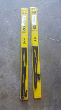 Brand new windshield wipers 22in