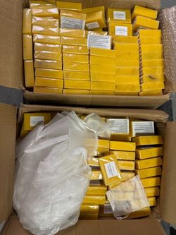 Yurhersu Turmeric & Kojic Soap Brightening Soap 3.5 oz 2boxes 1$/pc must take all wholesale opportunity