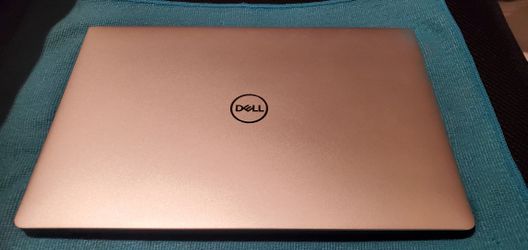 Dell XPS 13 7390 – Intel i7-10710U 6-Core | 16GB RAM | 512GB NVMe SSD | Windows 11 Pro