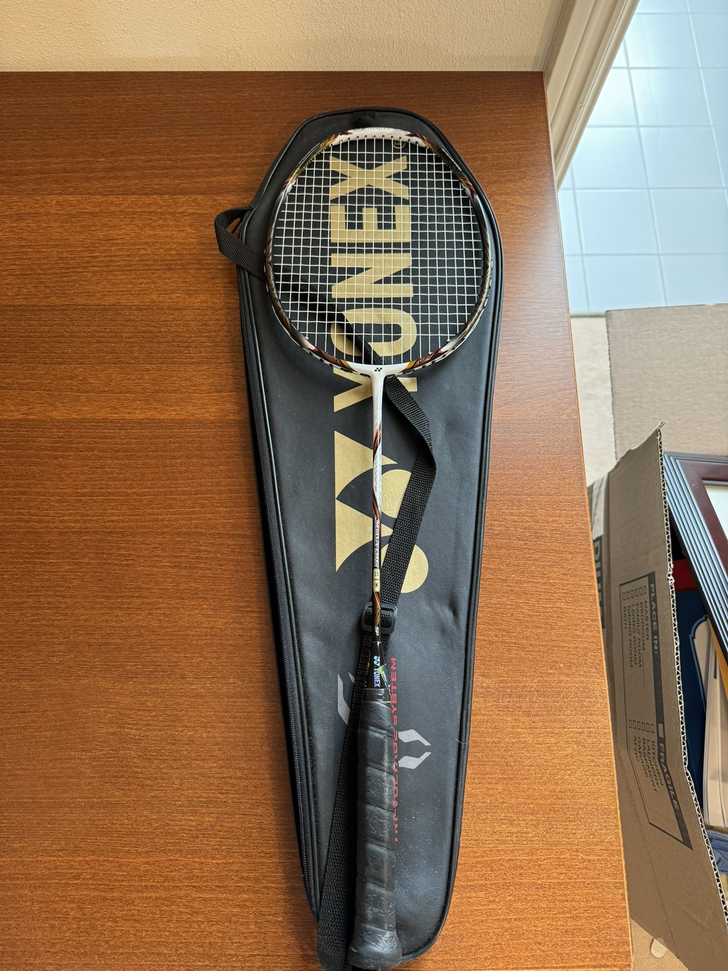 Yonex Voltric 80 Nanopreme - Badminton Racket