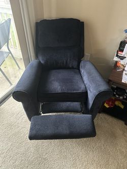 Recliner Blue