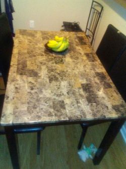 table with chairs