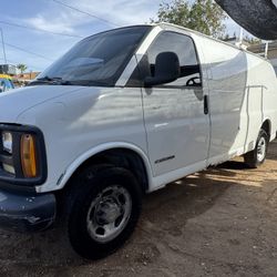2002 Chevrolet Express Cargo