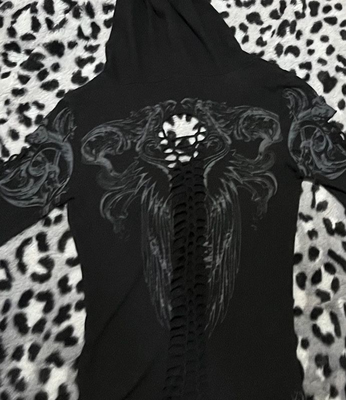 Black Hollow Top
