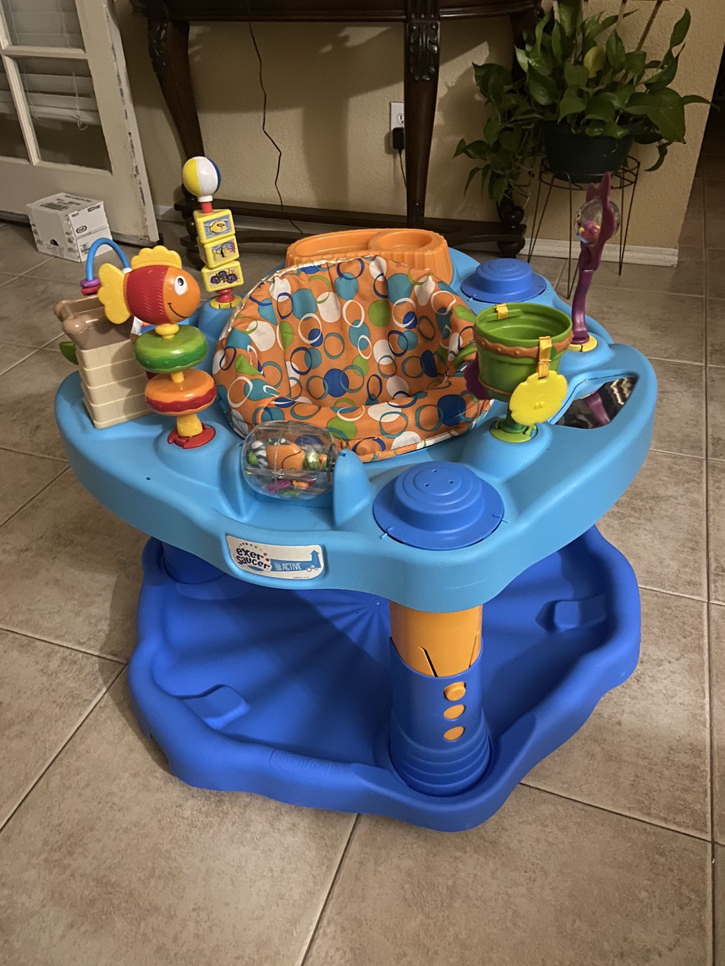 Baby Exersaucer