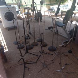 Assorted Mic And Guitar Stands