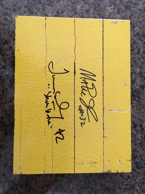 Dodgers, Angels, Lakers, Stan Lee, autographed, signed, stadium seats buying memorabilia.
