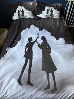Full size duvet cover with zipper plus two shams