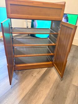 Wooden Shoe Cabinet with Double Doors