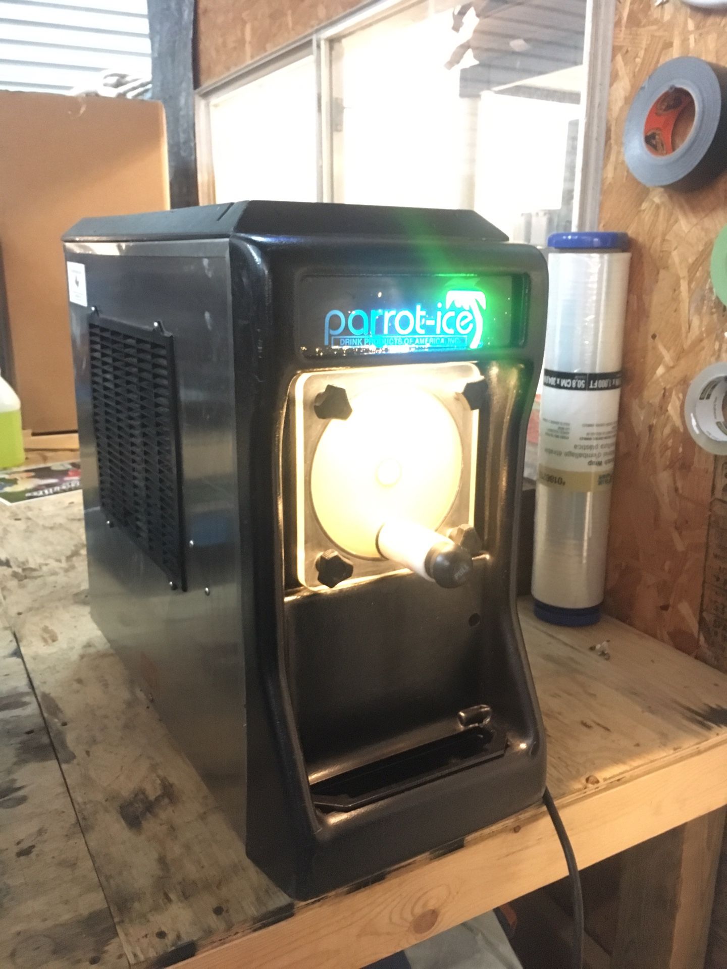 Parrot Ice Margarita Machine