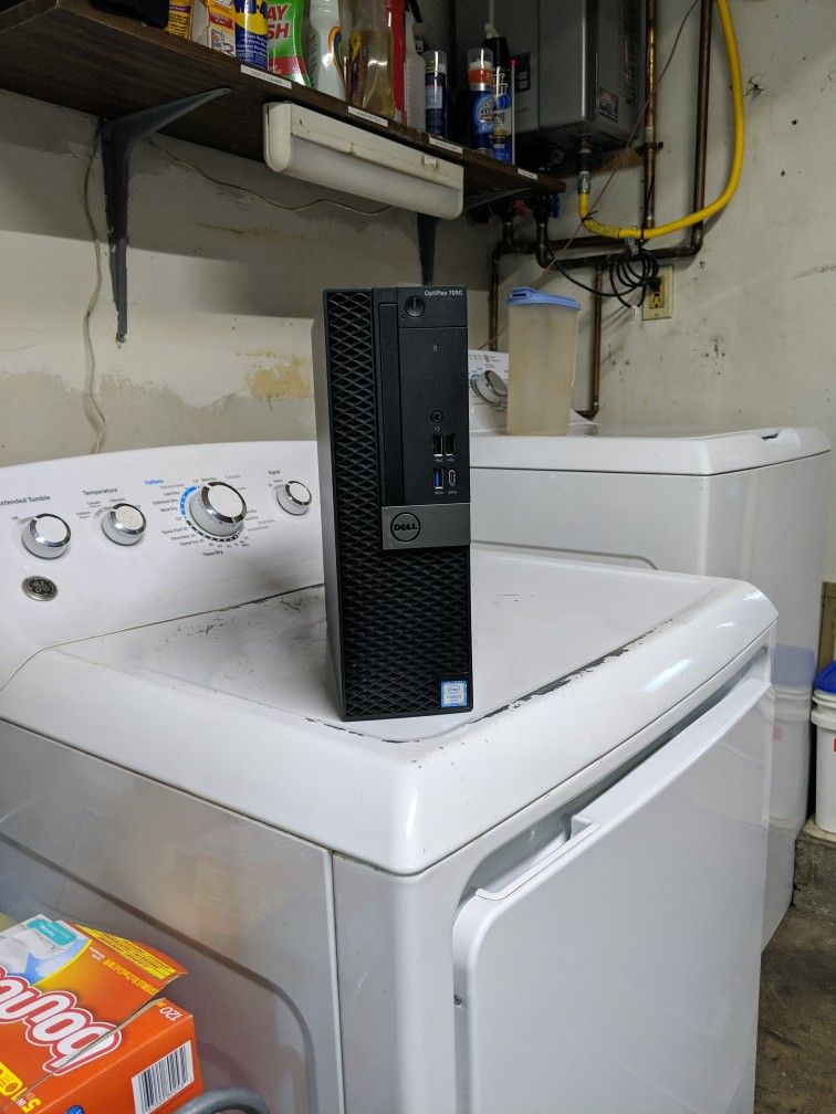 Dell Optiplex 7050 SFF i5 16gb 1TB SSD Read