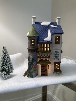 Dept 56 Dickens Village “The Wool Shop”