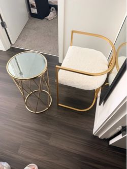 Chair + mirror table