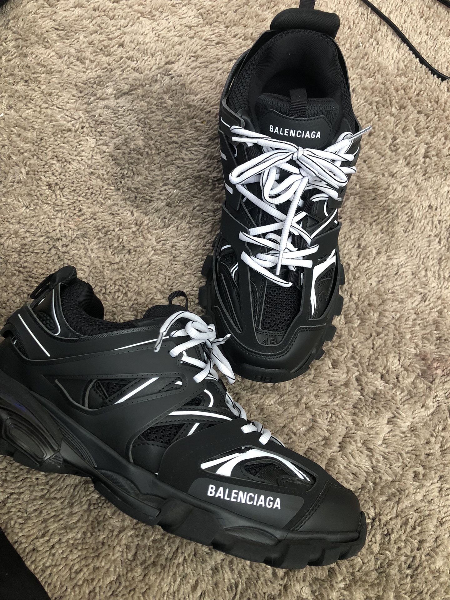 Balenciagas Size 45