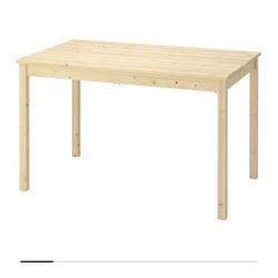 Pine Table 