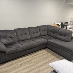 Sectional Couch 