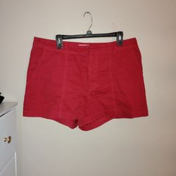 Universal Thread Women's High Rise Red Shorts