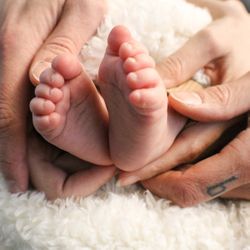 Newborn And Family Photoshoot