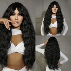 Beautiful Black Synthetic Hair Wig (Premium Quality)