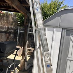 Aluminum ladder