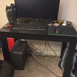 Computer Set Up 