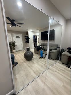 Closet mirror doors