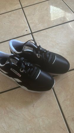 Reeboks shoes never worn