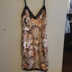 Lulus Slip Dress Small