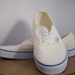 Vans Authentic white (Size 10)