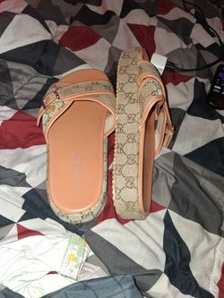Women Gucci Slide Sandals *Rare*