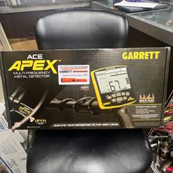 Garrett Ace Apex Multi Frequency Metal Detector 