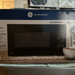 micro wave almost brand new