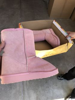 Women’s Rebel size 8 boots