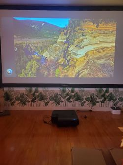 EPSON Home Cinema Projector