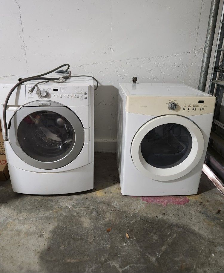 Washer & Dryer