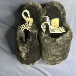 Women’s Slippers 