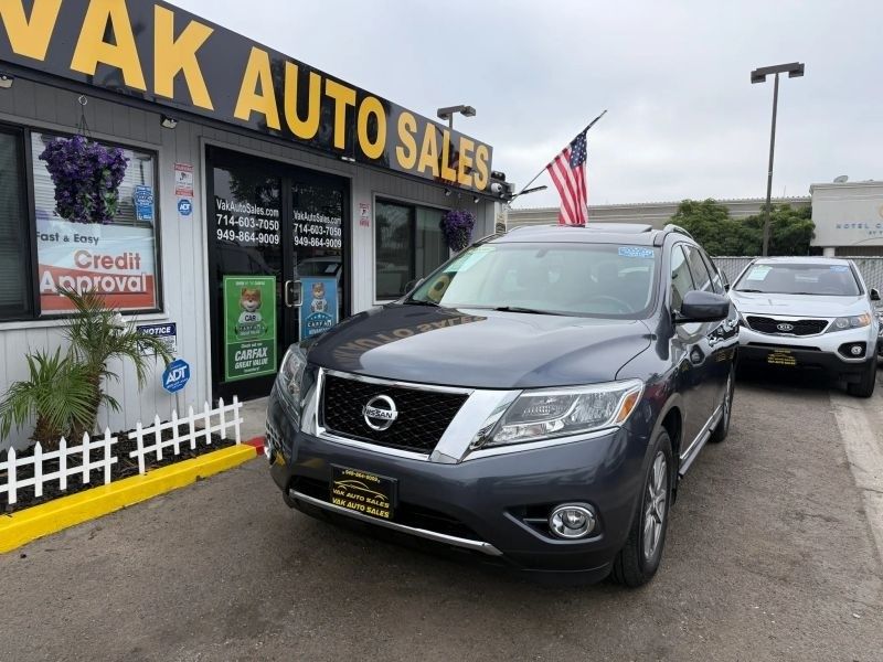 2013 Nissan Pathfinder SL Sport Utility SUV 4DR