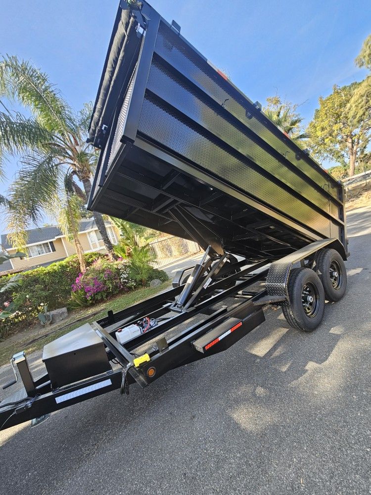 BRAND NEW DUMP TRAILER HEAVY DUTY SCISSOR HOIST 8 TONS, SET RAMPS, LED LIGHTS, TOOL BOX,ROLLING TARP,SPARE TIRE,IDEAL FOR BOBCAT FOR ANY QUESTION TEXT