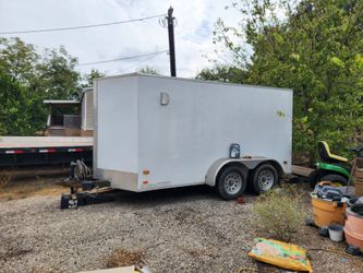White Enclosed Cargo Trailer Tandem Axle