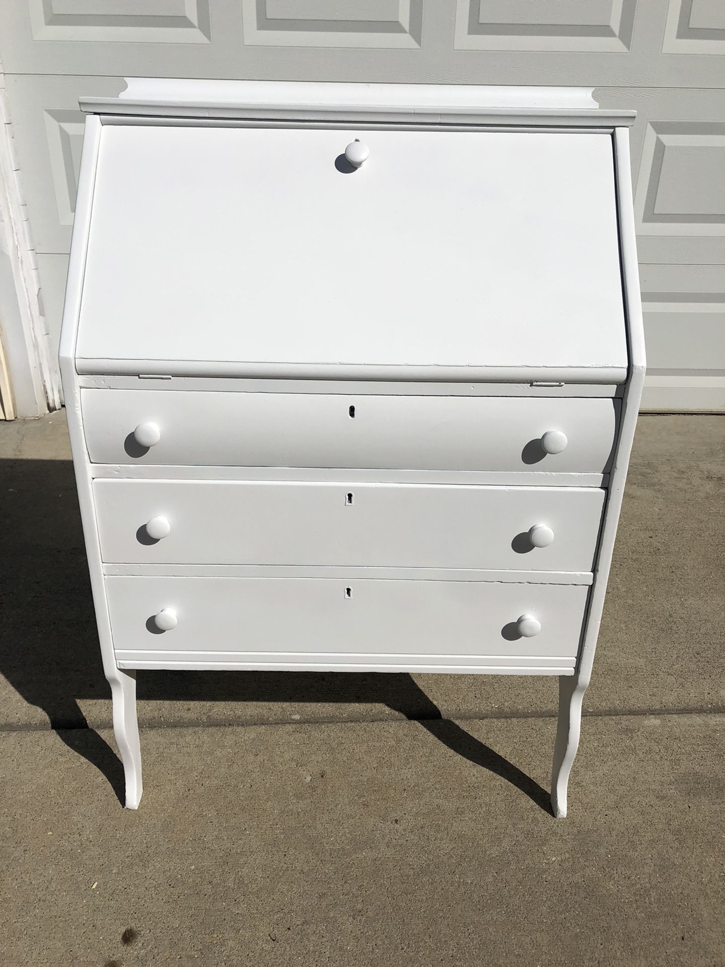 Vintage White Desk   / Dresser / Secretary (3 drawers) -  Recently Refinished