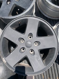 Jeep rims 4 set