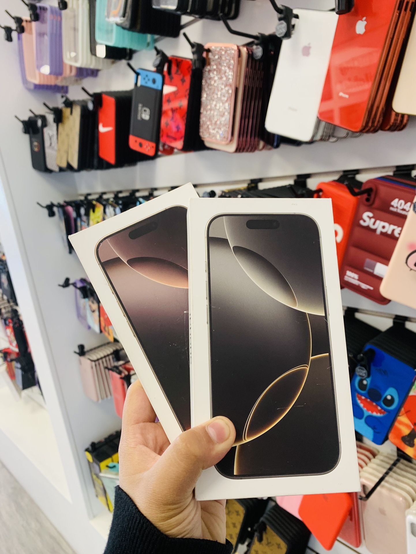 iPhone 16 Pro Max 