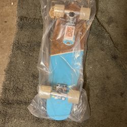 Globe 26” Blazer Cruise Board Sky Blu / Coconut Club 