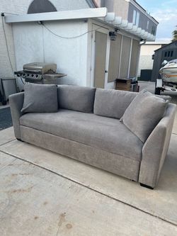 Hide a bed couch/ Day bed