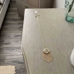 Nicolas - Kendra Scott