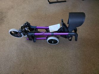 Compact folding walker